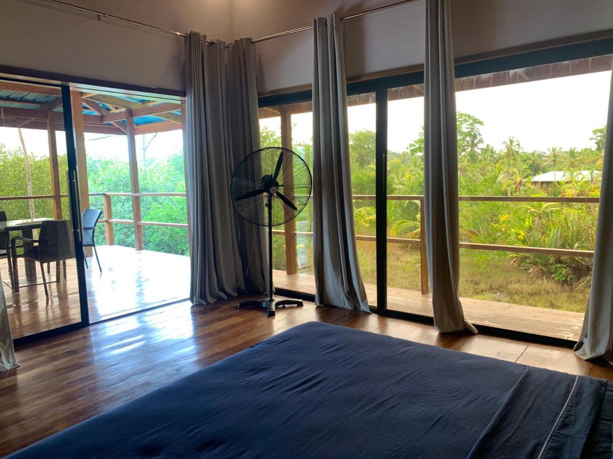 Eco-Lodge Bocas Coral Reef - Over Water Villa & Birds House Isla San Cristobal Exterior foto