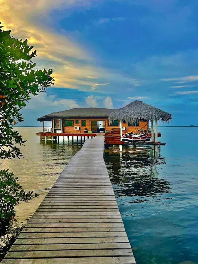 Eco-Lodge Bocas Coral Reef - Over Water Villa & Birds House Isla San Cristobal Exterior foto
