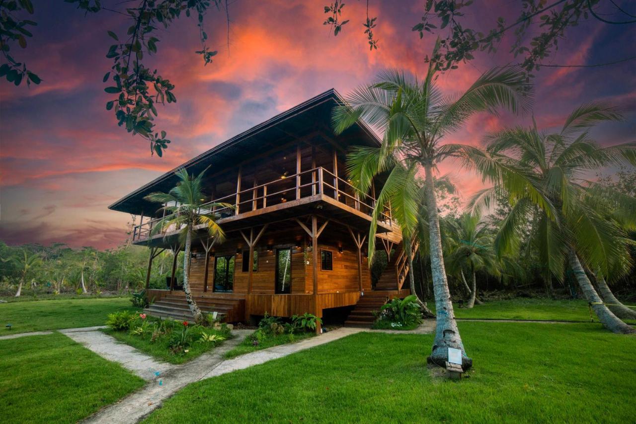 Eco-Lodge Bocas Coral Reef - Over Water Villa & Birds House Isla San Cristobal Exterior foto